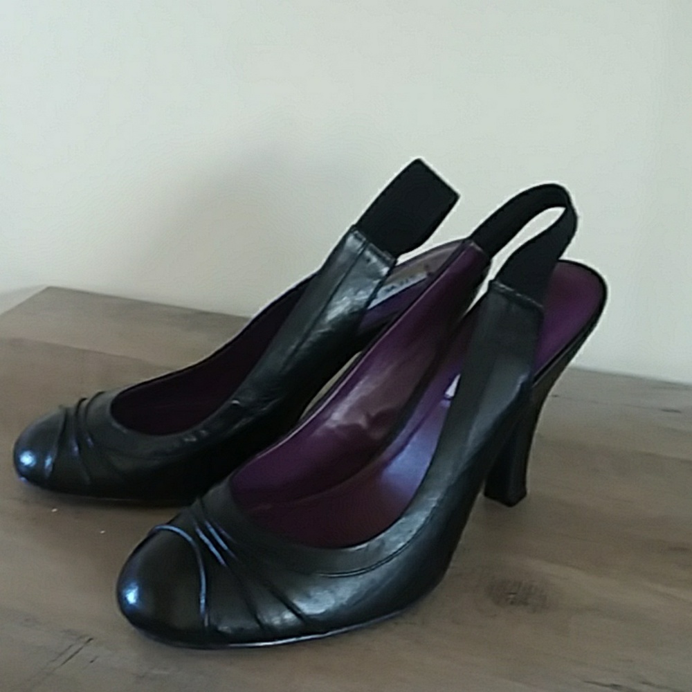 Steve Madden black leather heels 8.5